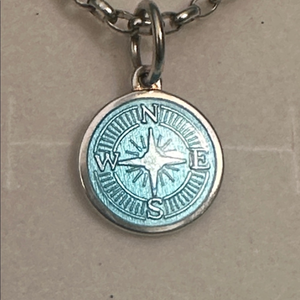 LOLA Co.| COMPASS ROSE turquoise pendant AND "ROLO" silver box chain. New in Box